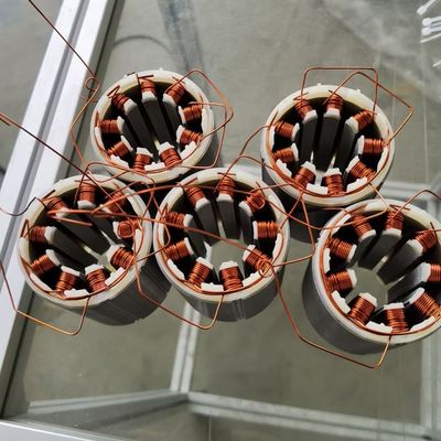 Полностью автоматическая машина для намотки двигателя 8кВт Зубная намотка для покрытого статора поставщик